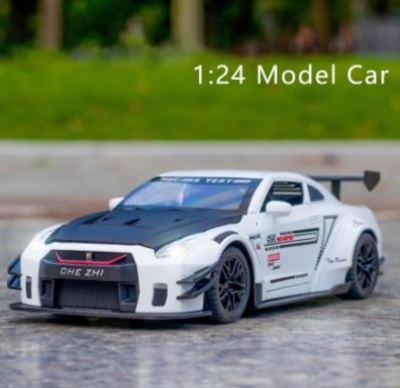 Picture of Nissan GTR Sports Car 1:24