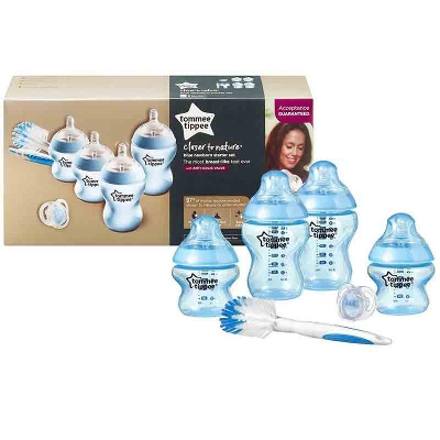 Picture of Tommee Tippee Closer to Nature Newborn Baby Bottle Starter Set Breast-like Teats with Anti-Colic Clear
