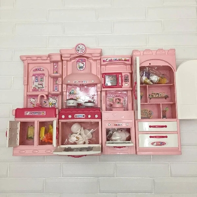 Picture of 4pc Kitchen Hello Kitty play Dollhouse Set for children