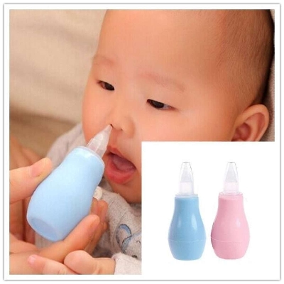 Picture of Farlin Anti Backflow Nasal Aspirator helps relieves baby's stuffy nose
