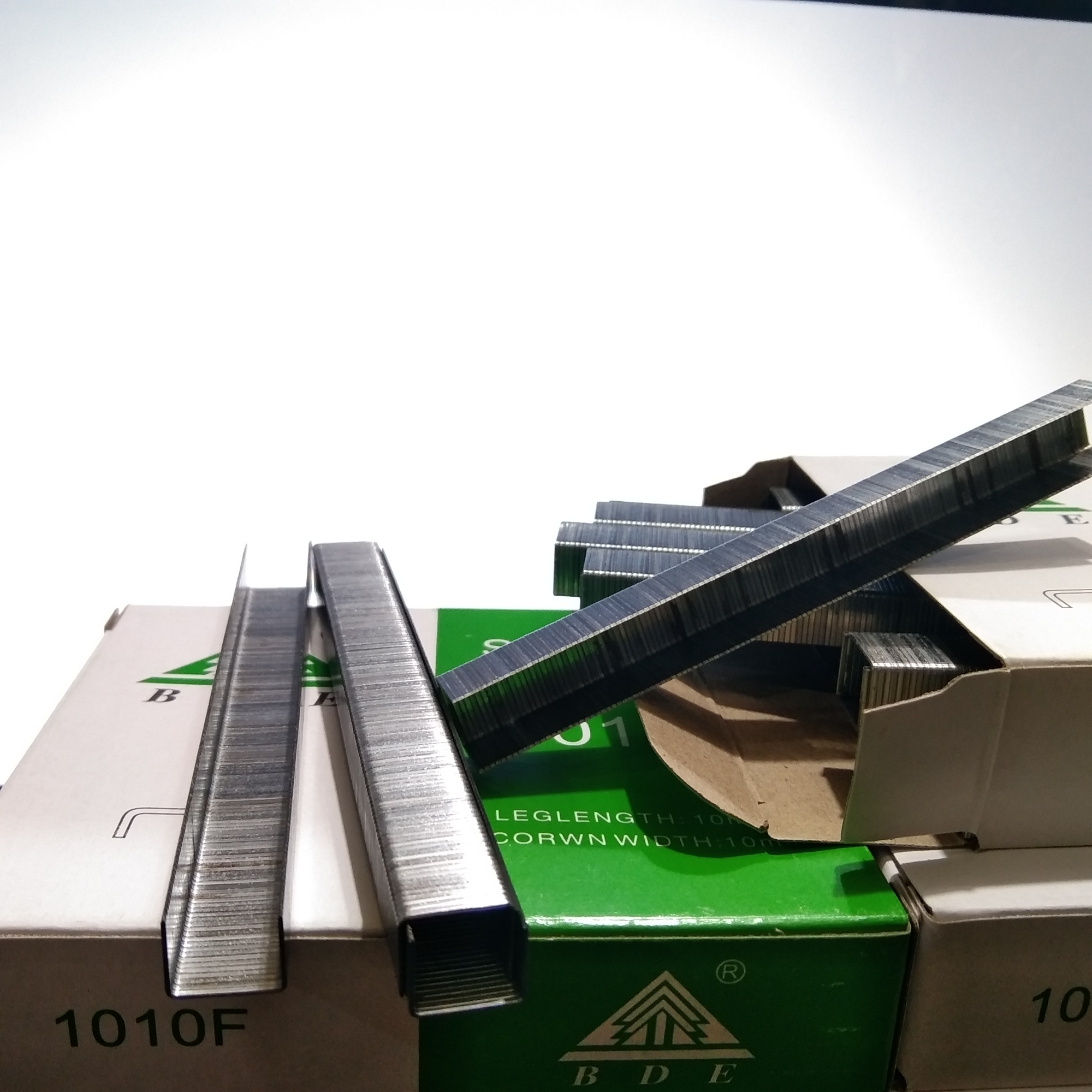 Picture of 1010F Staples For Nailer Gun ( 5 BOX )