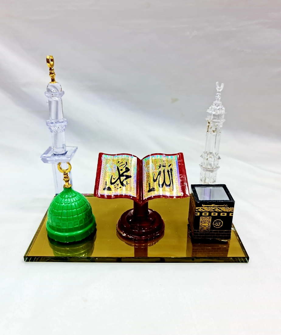 Picture of Glass Mokka Sharif Show piece | Kaba Ghar Showpiece For Home Decoration or Birthday Gift decks Islamic showpiece