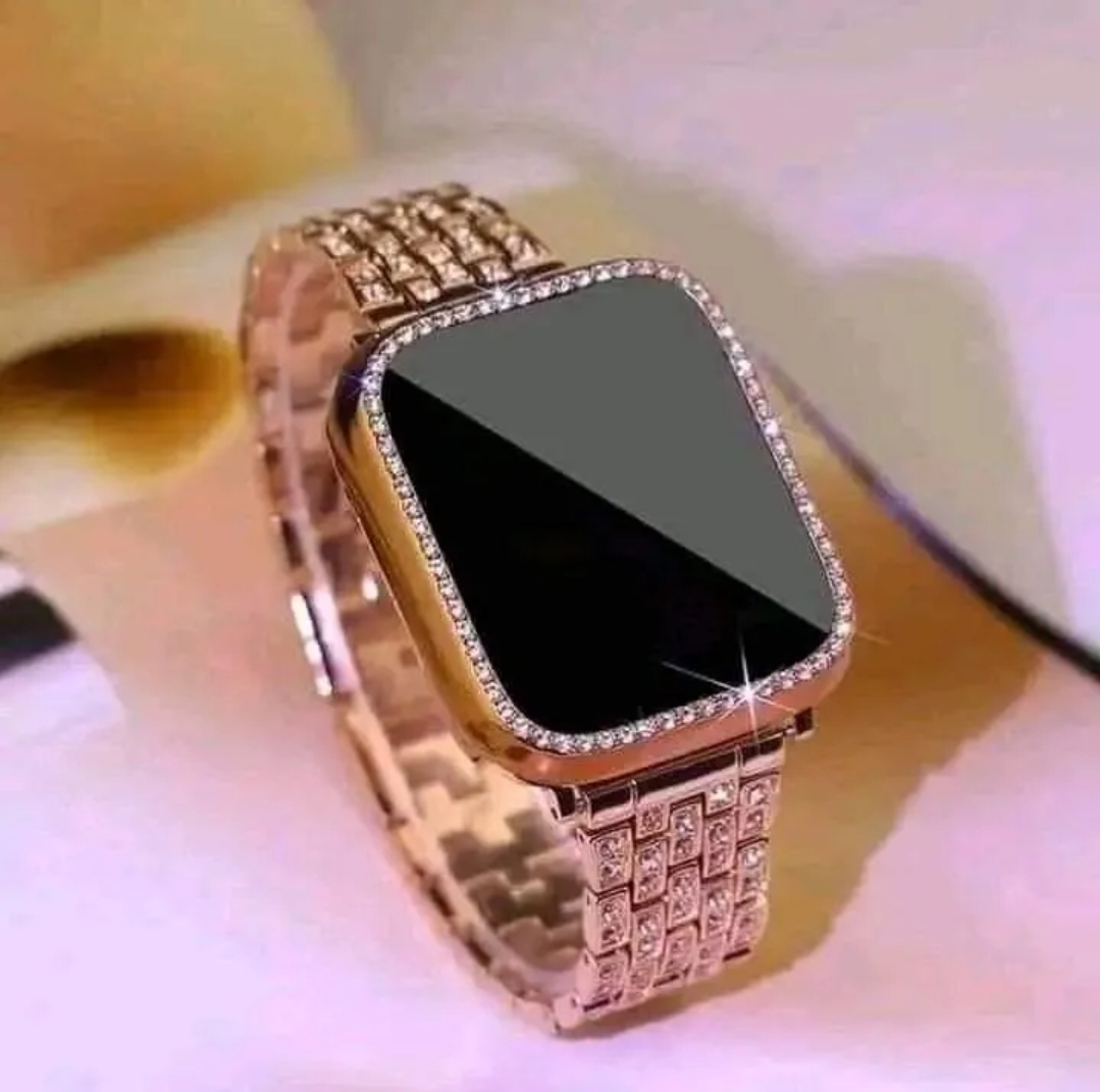 Picture of Ladies New Fashionable Wrist Watch+Free Box degital watch