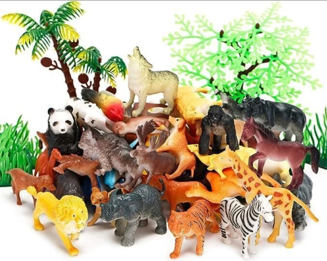 Picture of 32pcs+ full rubber body Mini Animal Zoo set  Exclusive Animal Play Set Mini Animal Zoo- Exclusive Animal Play Sets With More Than  Animal, Fence, Tree Etc. Learning Games For Boys Girls Kids Toddlers
