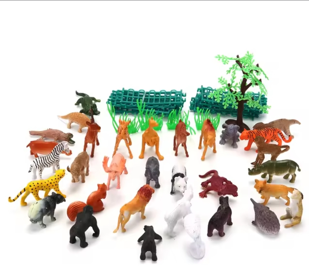 Picture of 32pcs+ full rubber body Mini Animal Zoo set  Exclusive Animal Play Set Mini Animal Zoo- Exclusive Animal Play Sets With More Than  Animal, Fence, Tree Etc. Learning Games For Boys Girls Kids Toddlers