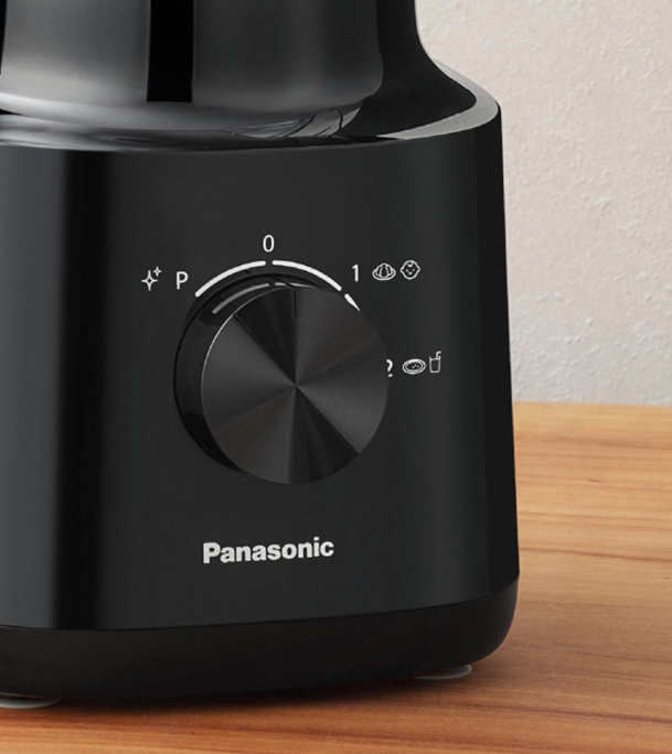 Buy Panasonic 450W blender, Curved Stainless Steel blade, Smooth Blending, 1.45L Jug, 2 Dry mill for Grinding, safety lock (MX-CP3121) at Best Price In Bangladesh