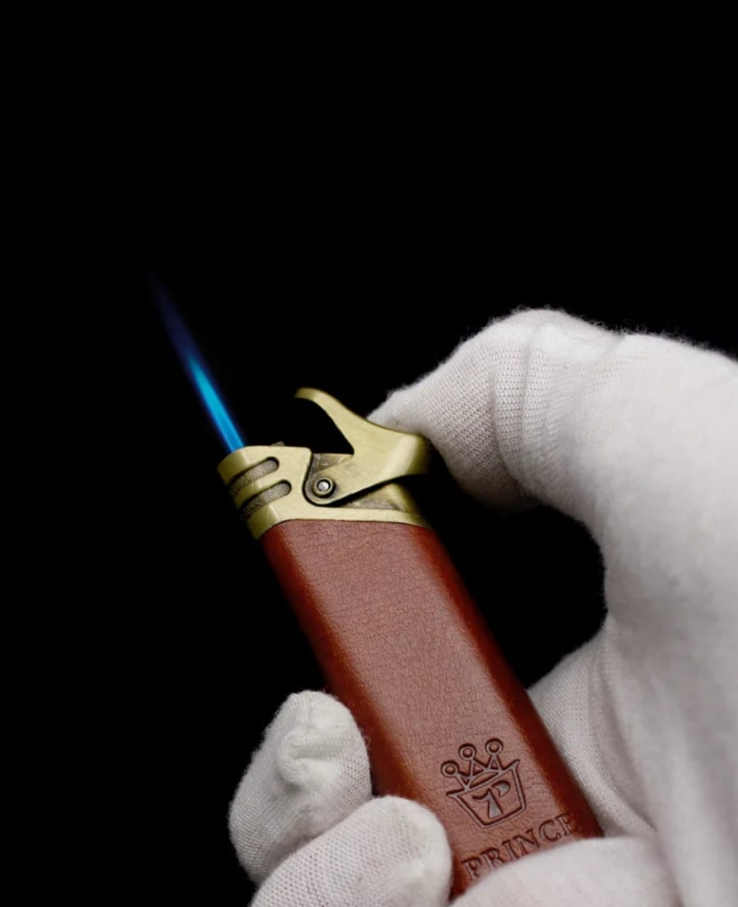 Picture of Lighters Metal Body With Leathers Creative Refillable Windproof Gas Lighters