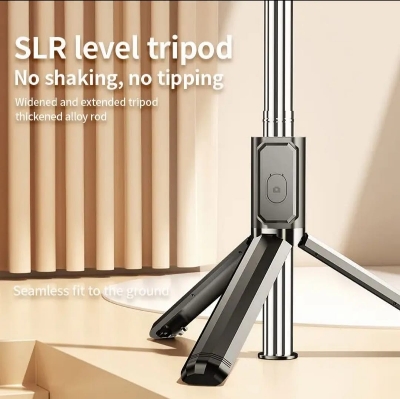 Picture of Black Q07 Bluetooth Integrated Selfie Stick