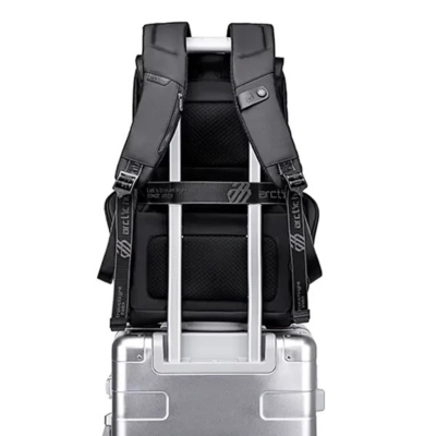 Picture of Arctic Hunter B00428 Backpack with USB Port, Travel Backpack for 15.6” Laptop Water-resistant Bag