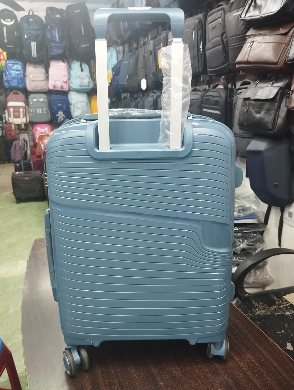 Picture of Suitcase Universal Wheel Small Rolling Luggage 20 ‘’ Inch