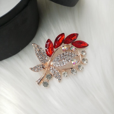 Picture of Stone & Metal Brooch /Hijab Pin/ Saree Pin for Women (Golden) (Imported) M-BRC-11081 - 1 Piece - Brooch - Brooch for Women - হিজাব পিন