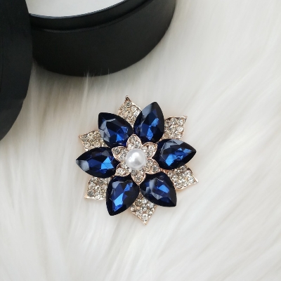 Picture of Stone & Metal Brooch /Hijab Pin/ Saree Pin for Women (Golden) (Imported) M-BRC1135 - 1 Piece - Brooch - Brooch for Women - হিজাব পিন