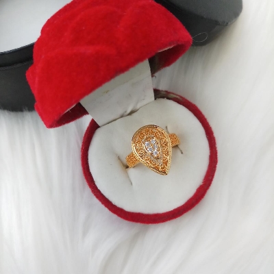 Picture of Tayeba Cut Stone Finger Ring for Women & Girls With free Box (Imported) (M-FRC2037) - 1 Piece - Rings