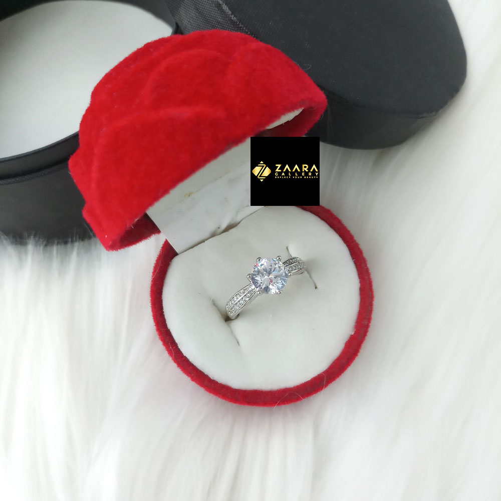 Picture of Stone Finger Ring for Women & Girls Silver & Golden With Free Box (Imported) (M-FRC2040) - 1 Piece - Ring