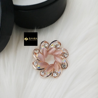 Picture of Stone & Metal Brooch /Hijab Pin/ Saree Pin for Women (Golden) (Imported) M-BRC-1114 - 1 Piece - Brooch - Brooch for Women - হিজাব পিন