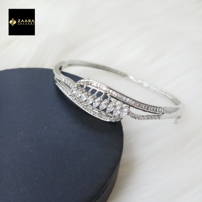 Picture of Diamond Cut AD Stone Bracelet For Girls & Women (Imported) - M-DCB-1003 - Bracelet for Women & Girls
