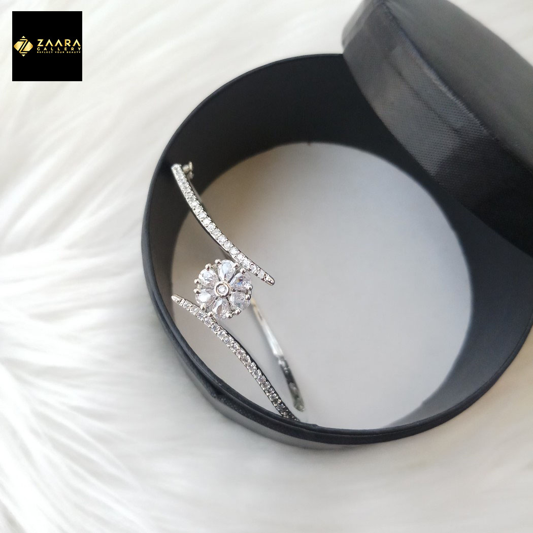 Picture of Diamond Cut AD Stone Bracelet For Girls & Women (Imported) - M-DCB1010 - Bracelet for Women & Girls