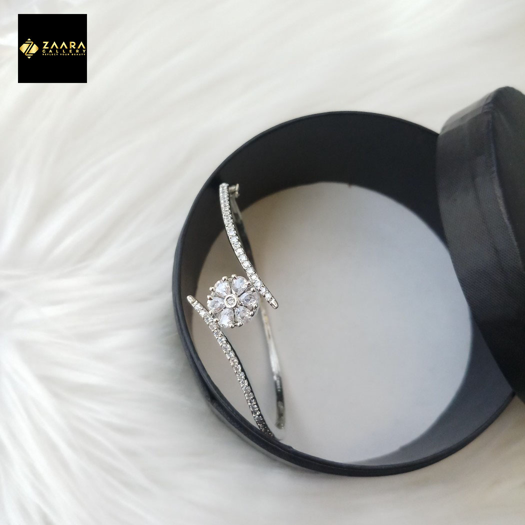 Picture of Diamond Cut AD Stone Bracelet For Girls & Women (Imported) - M-DCB1010 - Bracelet for Women & Girls