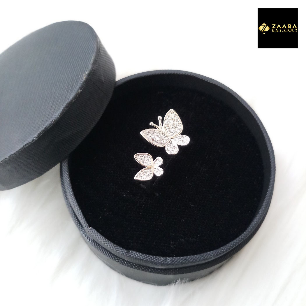 Picture of Diamond Cut AD Stone Golden & Silver Color Finger Ring for Women & Girls With Free Box (Imported) - 1 Piece (M-DCFR813) - Rings