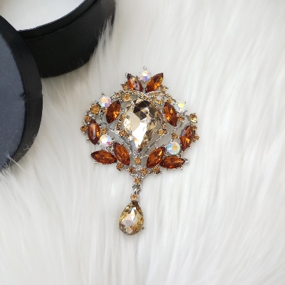 Picture of Brooch /Hijab Pin/ Saree Pin for Women (Large) With Stone (Antique Golden & Silver) (Imported) M-BRCA906 1 Piece - Brooch
