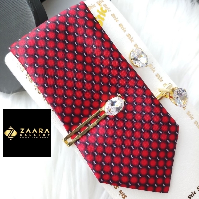 Picture of Tie And Tie Clips And Cufflinks Set For Men (Imported) (M-TTC 11103)- Tie And Tie Clips And Cufflinks Set