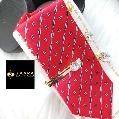 Picture of Tie And Tie Clips And Cufflinks Set For Men (Imported) (M-TTC11108) - Tie And Tie Clips And Cufflinks Set