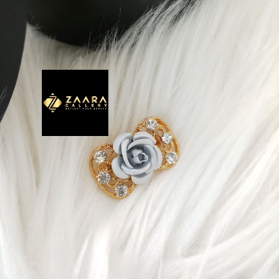 Picture of Stone & Metal Small Flower Brooch / Hijab Pin/ Saree Pin for Women (Imported) M-BRC1191 - 1 Piece - Brooch - Brooch for Women - হিজাব পিন