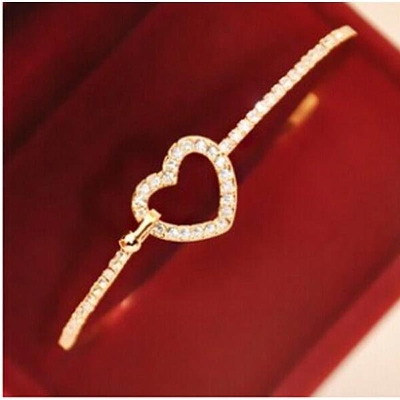 Picture of Fashion hollow full of cute delicate bracelet