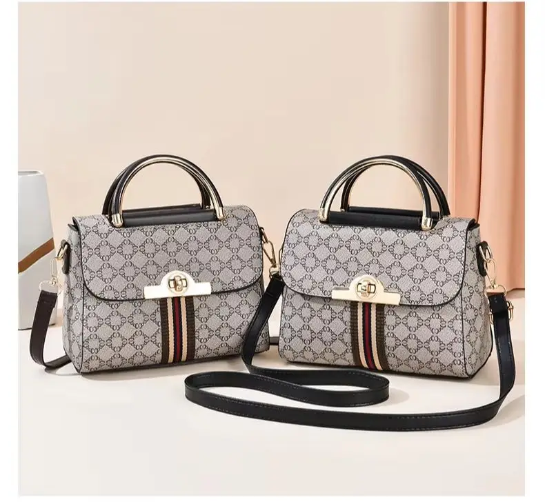 Picture of Light Luxury European Style Women's New Advanced Sense Crossbody Bag