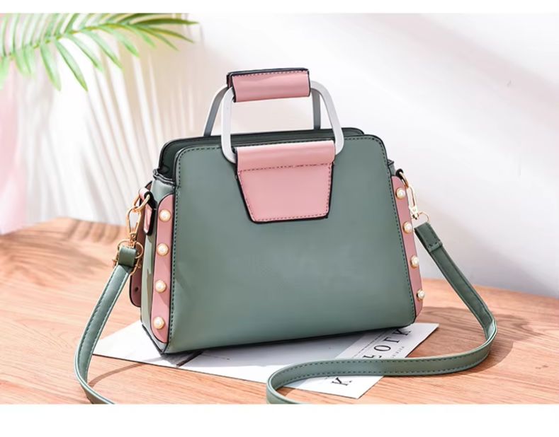 Picture of Luxury Shoulder Bag Pu Leather Purses and Handbags 2025 Messenger Bags for Women