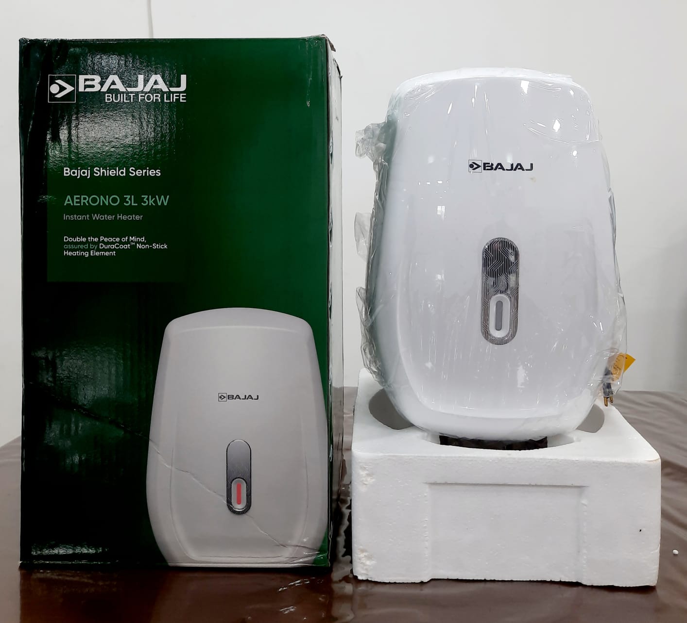 Picture of Bajaj Shield Series Aerono Instant Water Heater, 3Liter 4.5kW