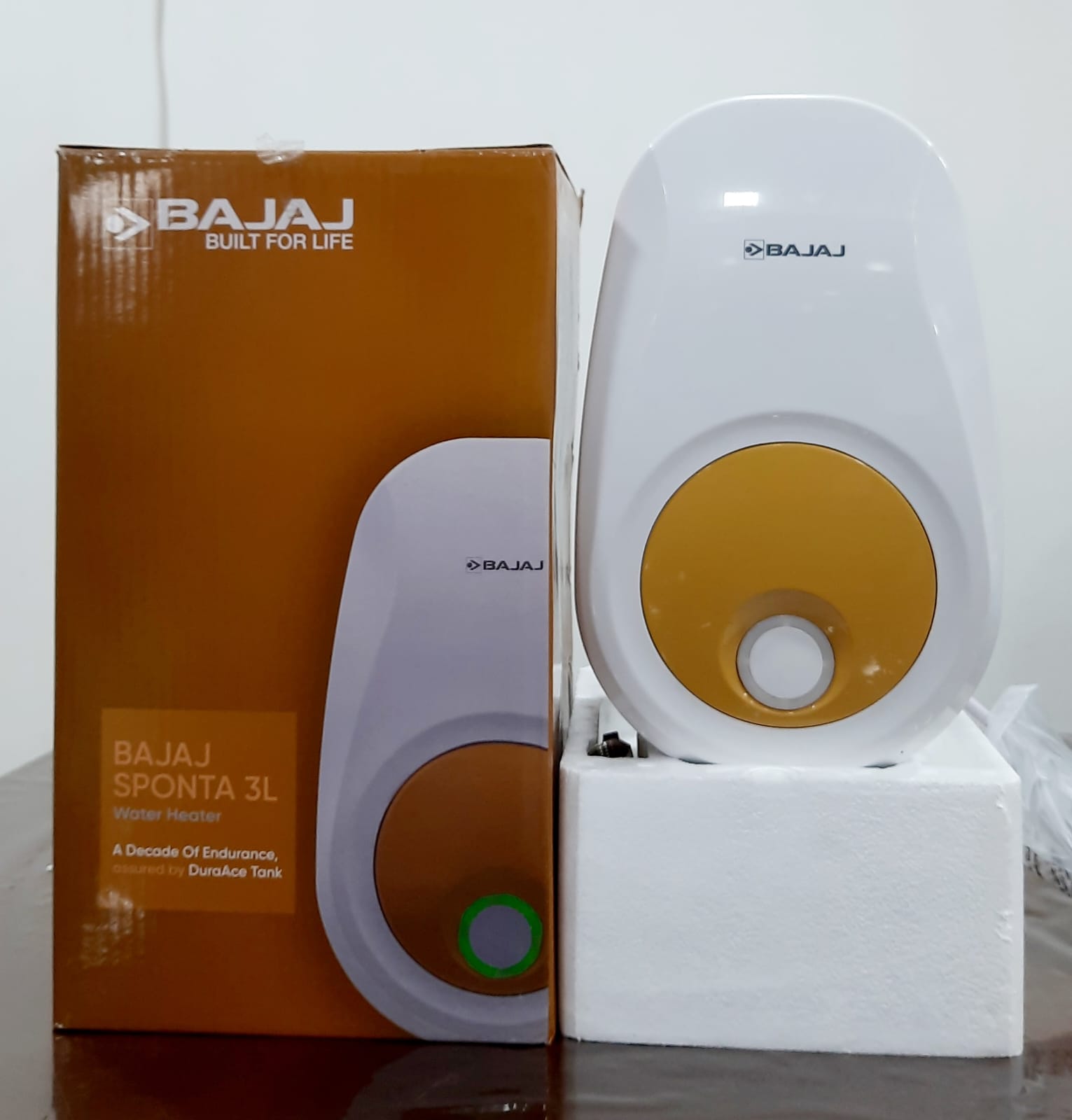 Picture of Bajaj Sponta 3Liter Instant Water Heater (3kw, ISI Approved)