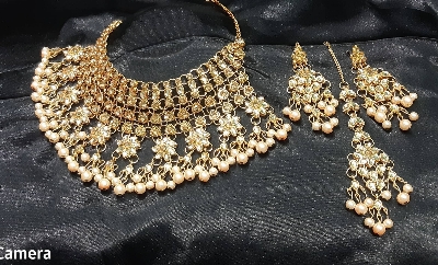 Picture of Bridal Wedding Ornament For Women