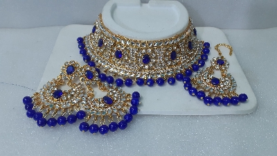 Picture of Beautiful Choker Necklace For Women , Traditional Fashion Wedding/Party Bridal Choker Necklace Earrings & Tikli. Jewellery Set For Women.