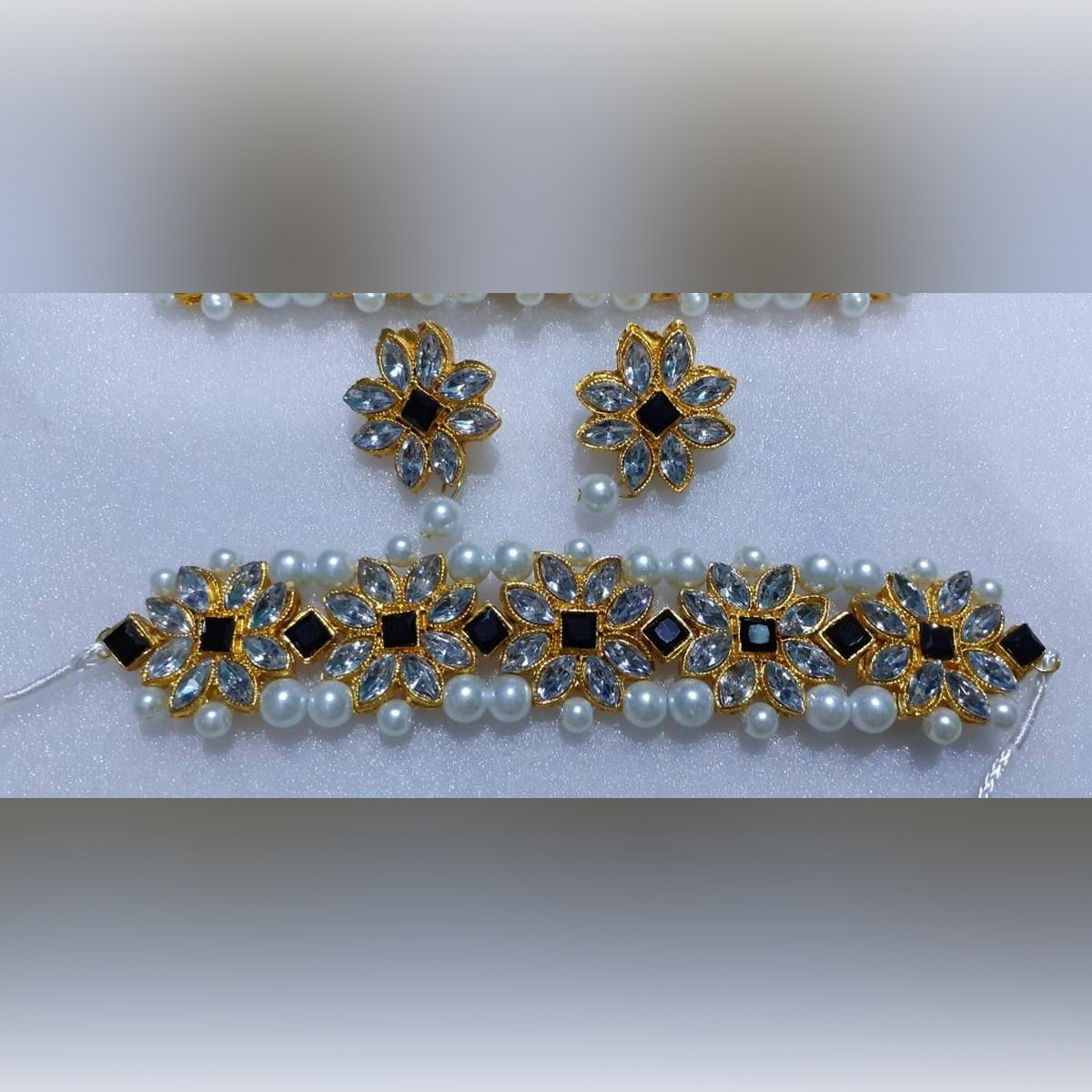 Picture of Choker Necklace Set For Women