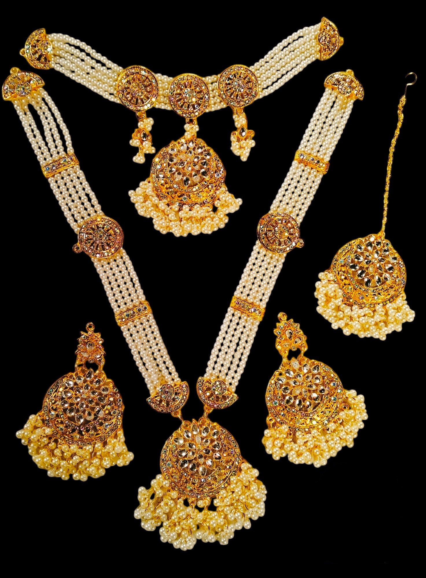 Picture of Beautiful Choker Necklace ,Traditional Fashion Wedding/Party Bridal Choker Necklace Earrings & Tikli. Jewellery Set For Women.