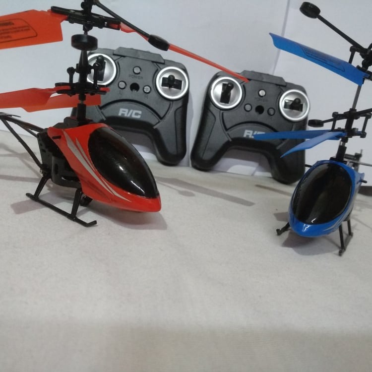 Picture of Remote control helicopter, kids items, enjoy kids Rechargeable Helicopter .