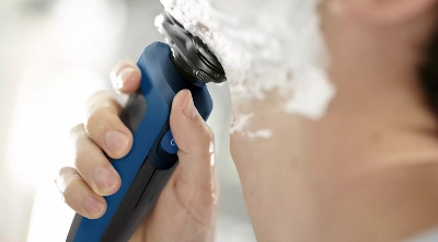 Picture of Philips S5444/03 Electric Shaver Wet and Dry Shaver Series 5000 for Men