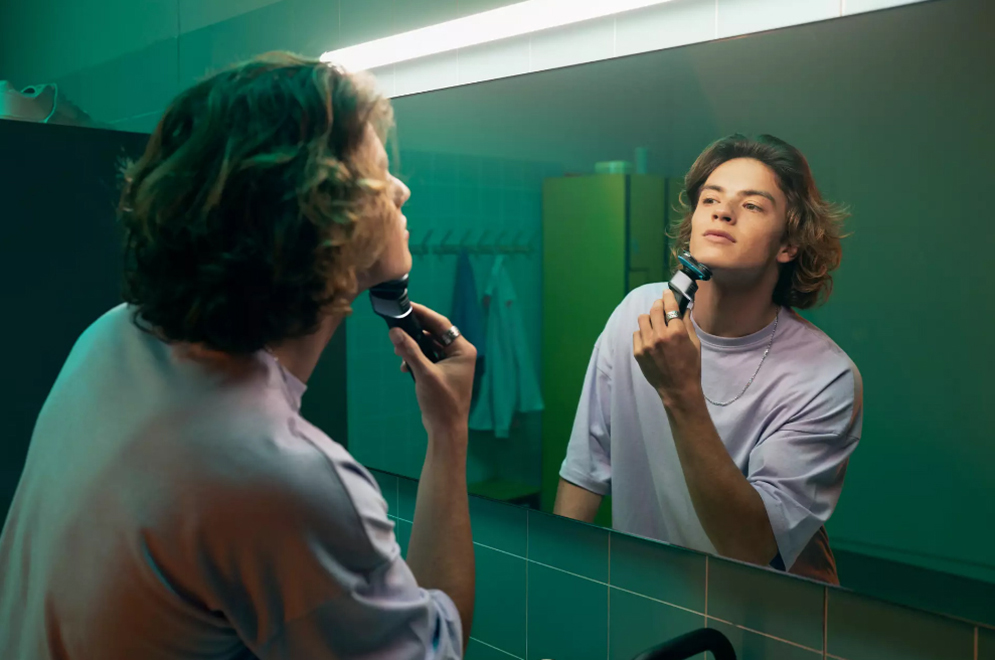 Picture of Philips X5006/00 Wet & Dry Electric Shaver 5000X Series for Men