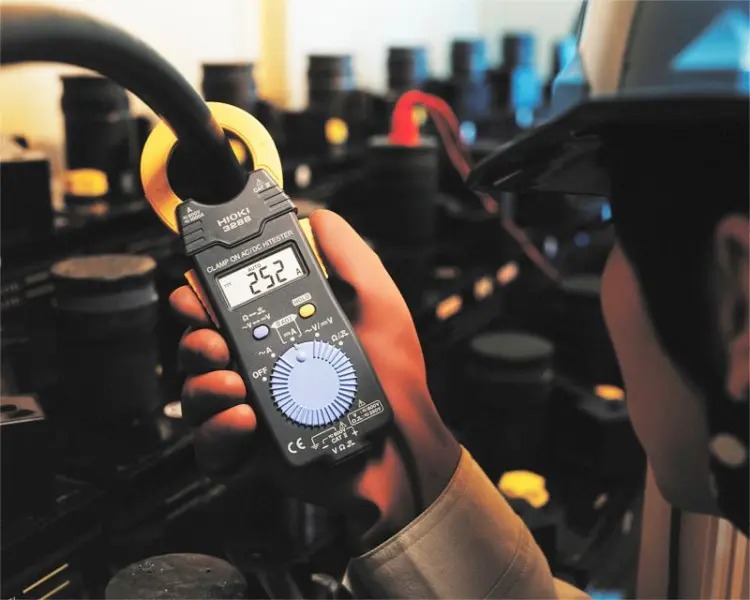 Picture of HIOKI 3288 AC/DC Clamp On Hi-Tester Clamp Meter- READY ELECTRONICS