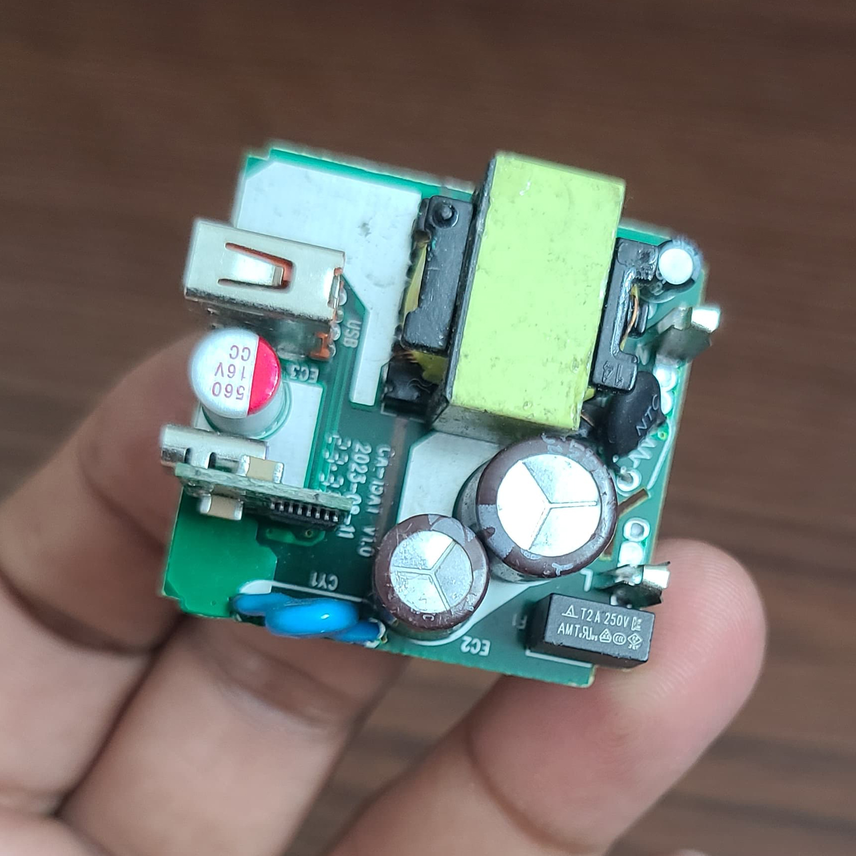 Picture of PD 22.5W Type C port USB fast charging board diy SMPS Adapter 220V to Mobile Charge- Battery Charger For Mobile Phone