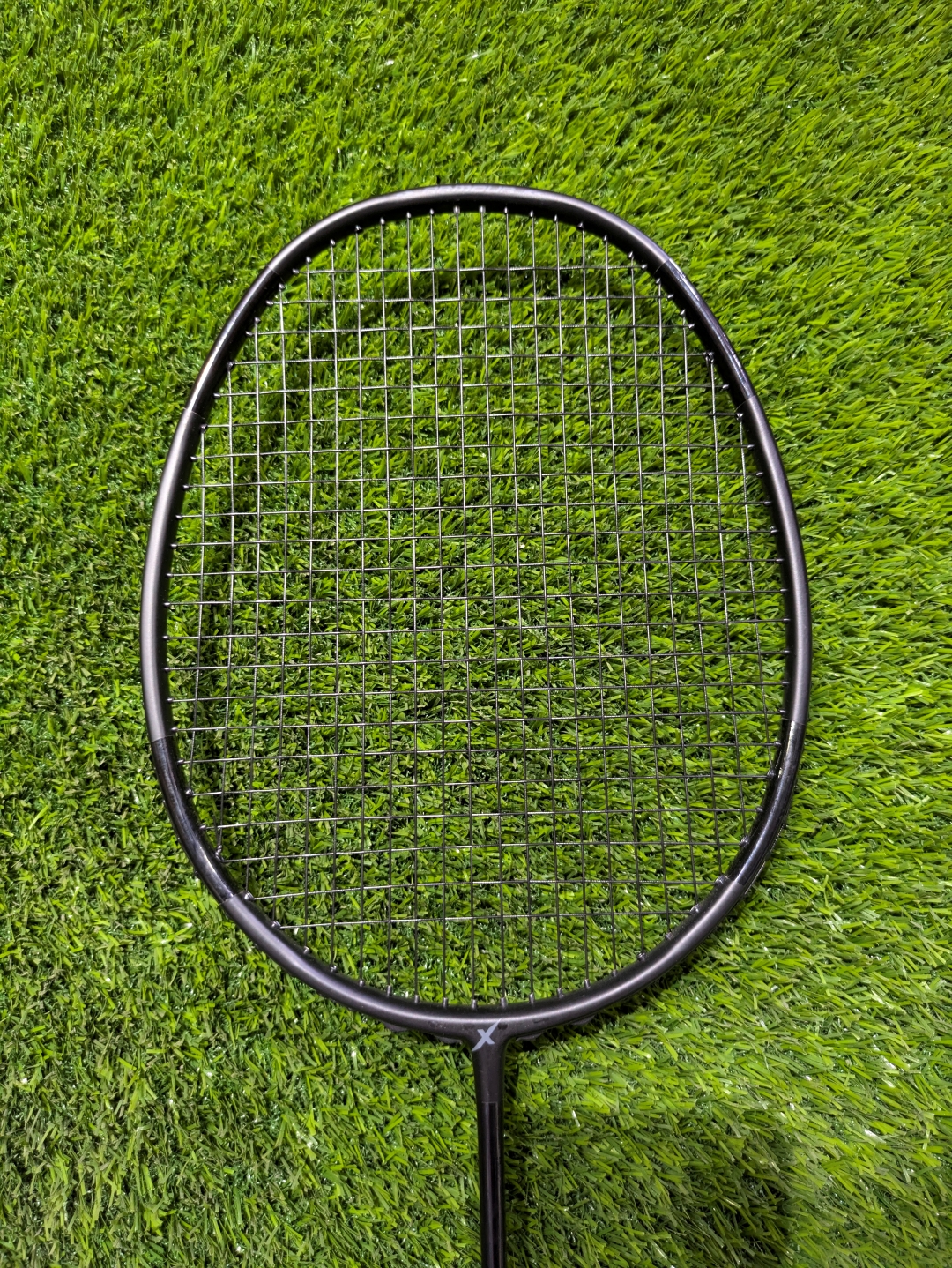 Picture of MAXBOLT BLACK With String Badminton Racket Bat (Korea Imported) - Sports & Fitness