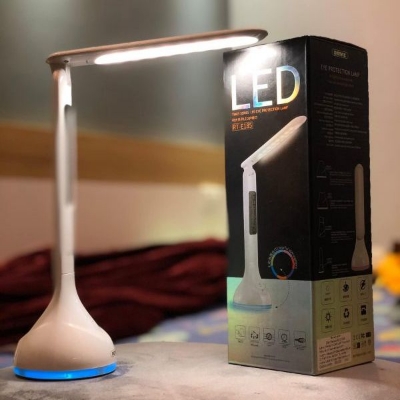Picture of REMAX RT-E185 LED DISPLAY TIMES SERIES EYE PROTECTION LAMP