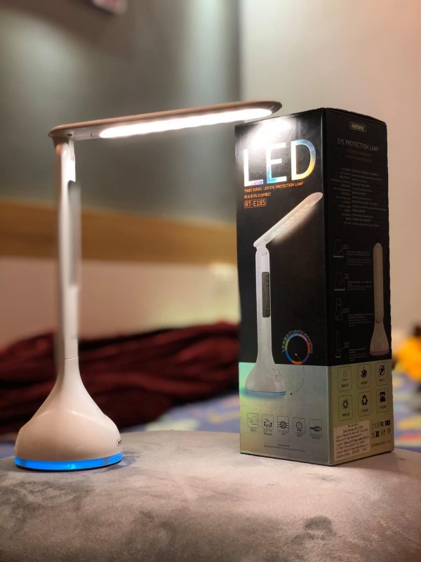 Picture of REMAX RT-E185 LED DISPLAY TIMES SERIES EYE PROTECTION LAMP