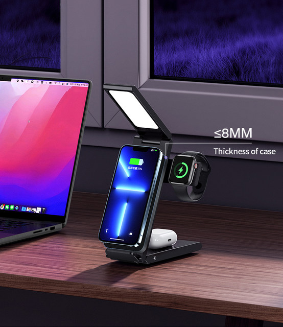 Picture of USAMS US-CD181 3-IN-1 FOLDABLE WIRELESS CHARGING STATION / LAMP - BLACK