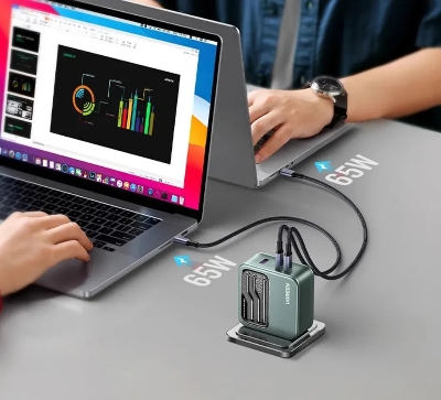 Picture of UGREEN CD289 140W GaN 2C1A Fast Charger with 1.5M Cable - Black