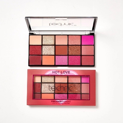 Picture of Technic 15 color Pressed Pigment Eyeshadow Palette - Hot Love