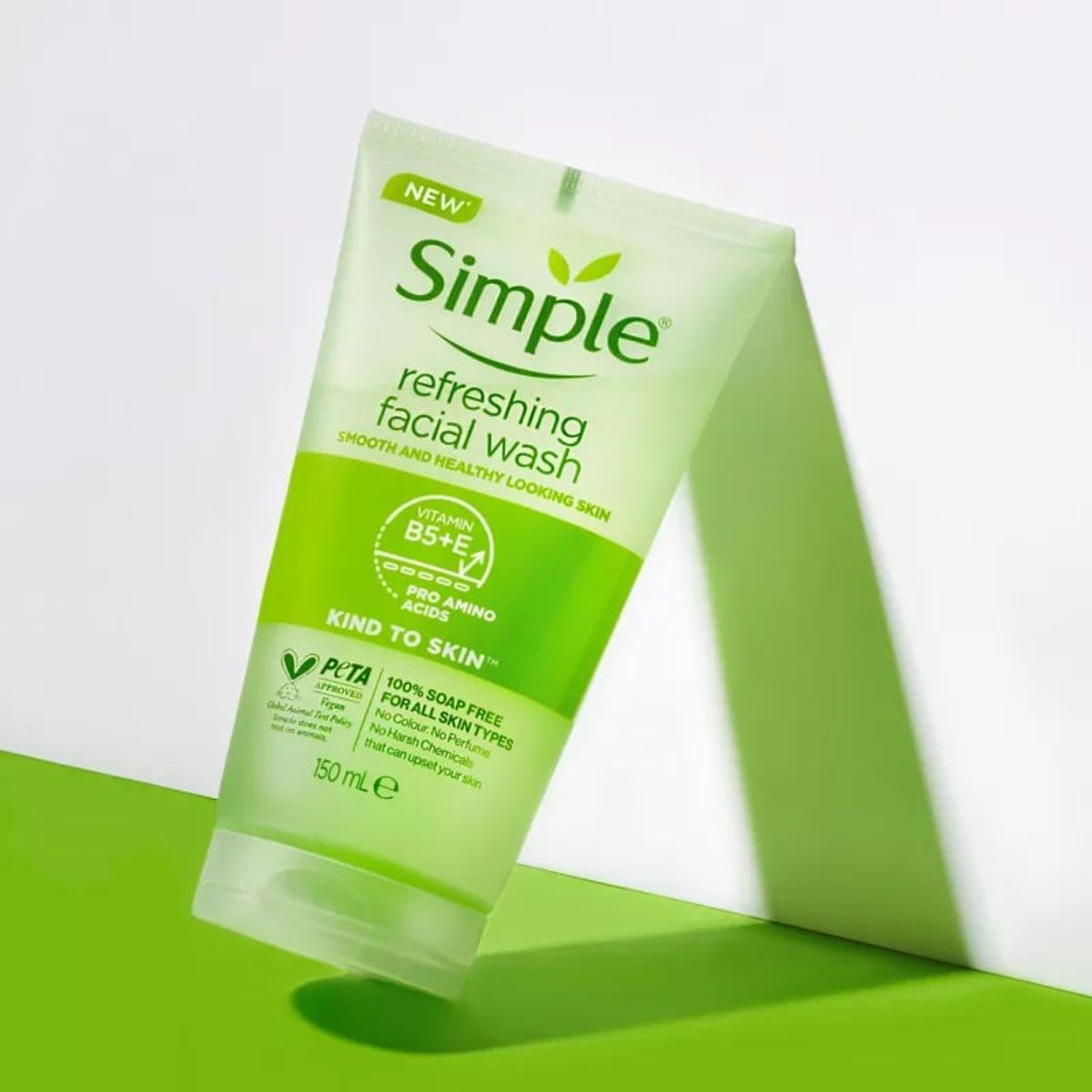 Picture of Simple Sensitive Skin Refreshing Face Wash - 150ml
