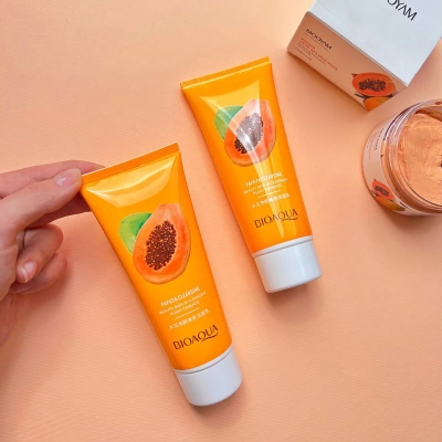 Picture of Bioaqua Papaya Purifying Moisturizing Cleanser - 100g