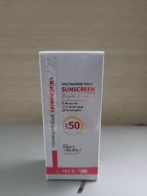 Picture of Laikou pro niacinamide cleanser 50g/Serum 17ml/sunscreen 50g/ cream 30g(tube)  combo